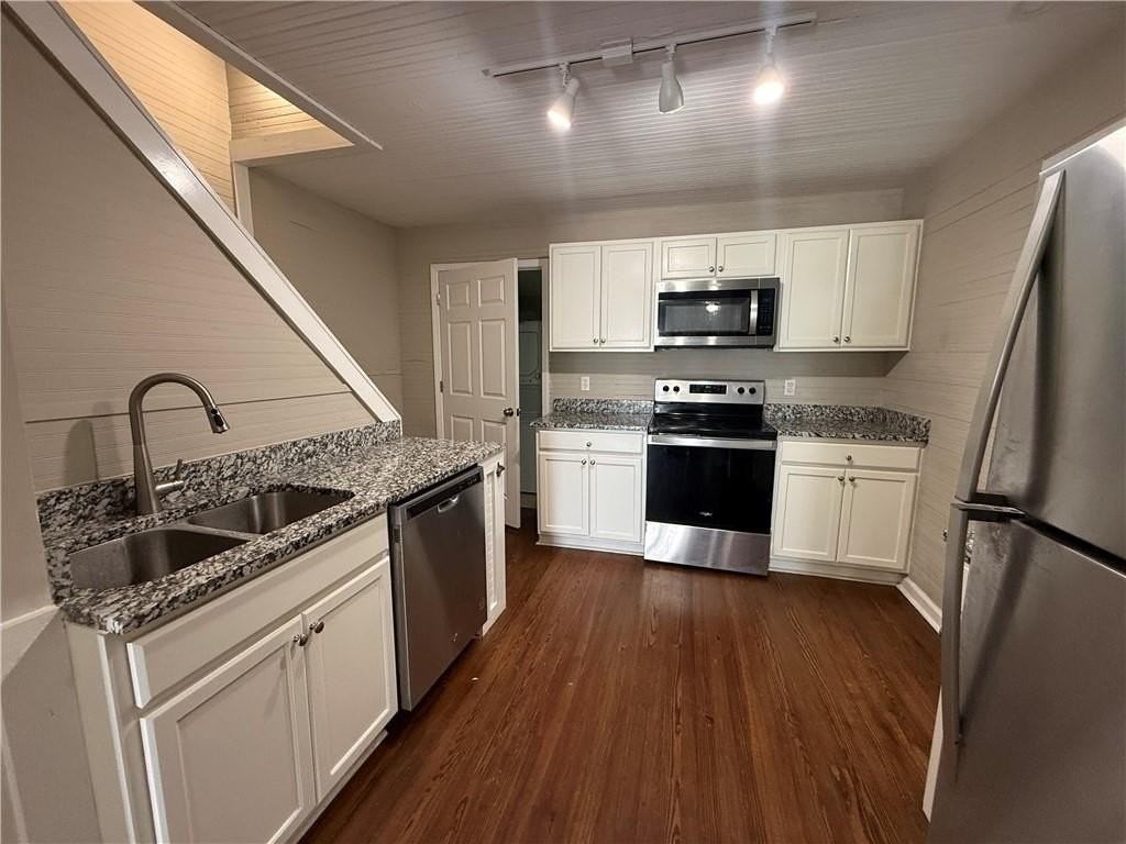 22 Quarry St - Photo 3 of 7