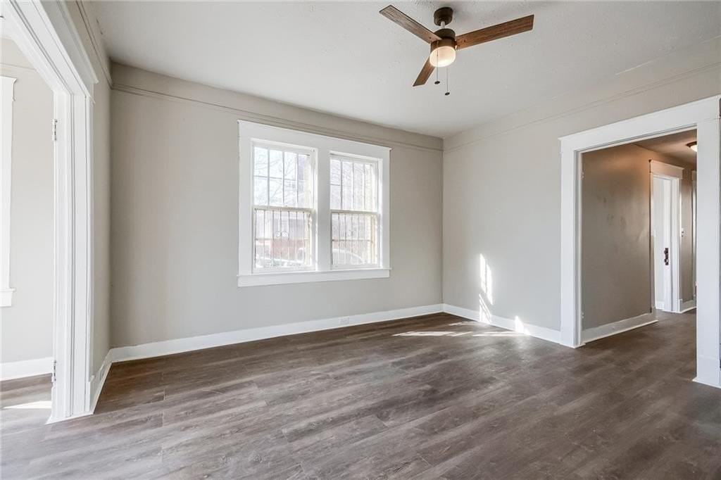 1445 Lucile Ave Sw #3 - Photo 6 of 22