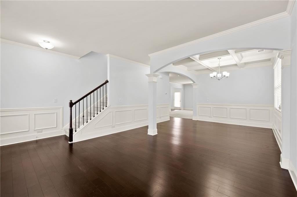 3845 Alden Pl - Photo 4 of 30