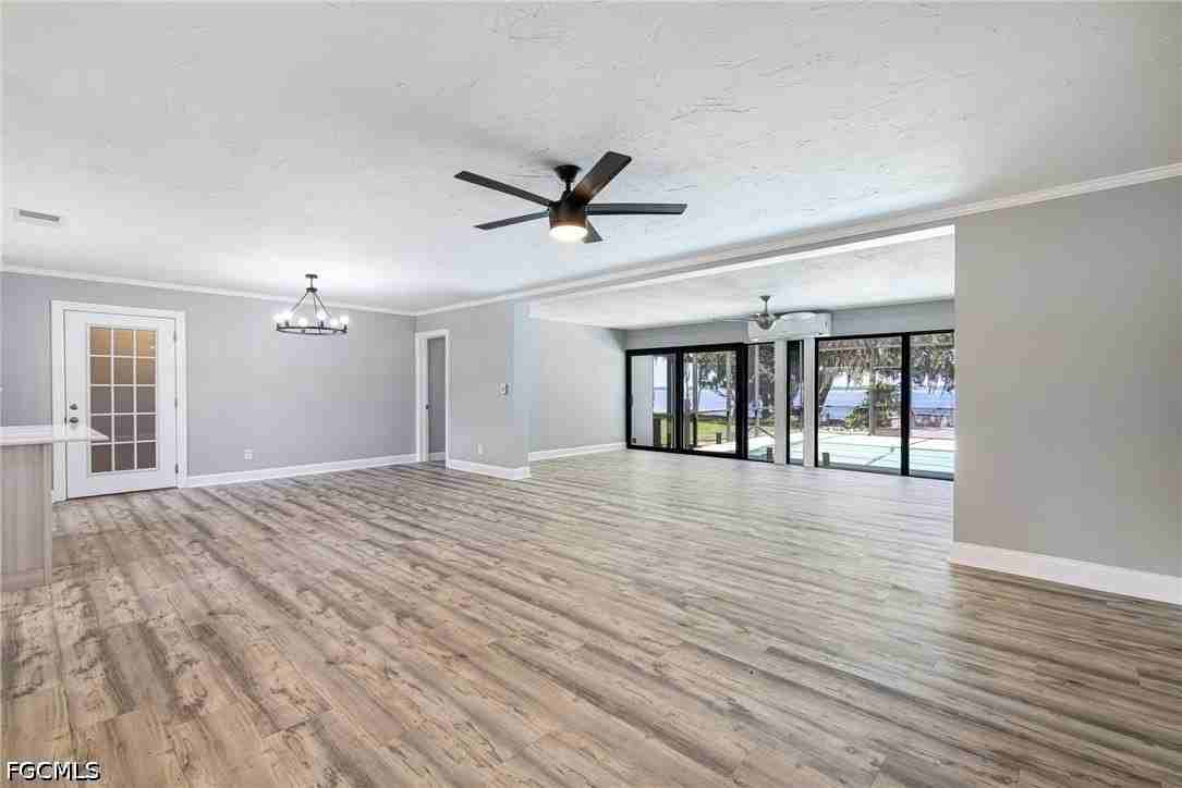 3933 E River Dr - Photo 3 of 28