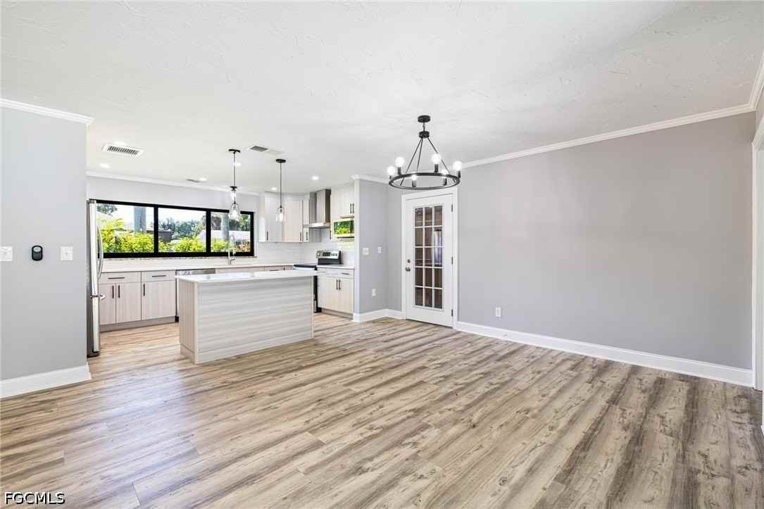 3933 E River Dr - Photo 6 of 28