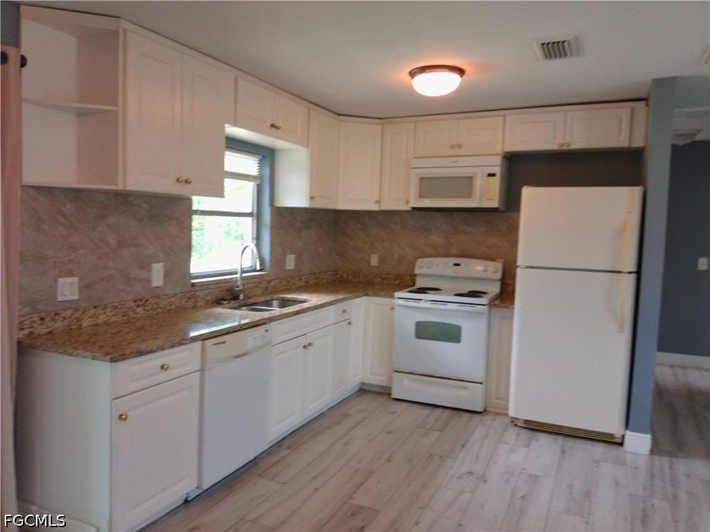 893 Iris Dr - Photo 5 of 29