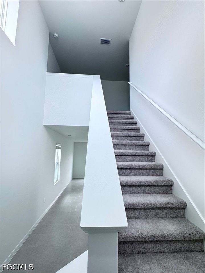 Pacenza Pl - Photo 4 of 22