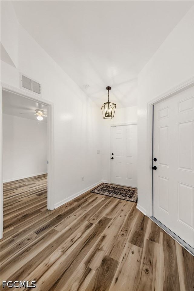 3520 Sw 17th Ave - Photo 3 of 31