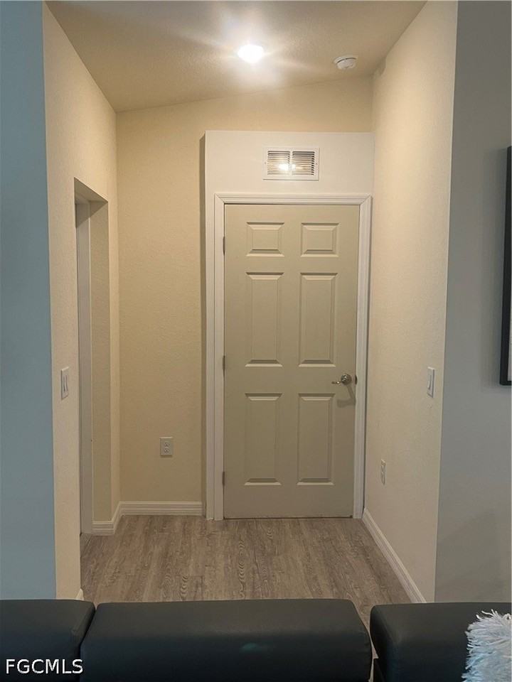 108 Dublin Cir - Photo 5 of 14