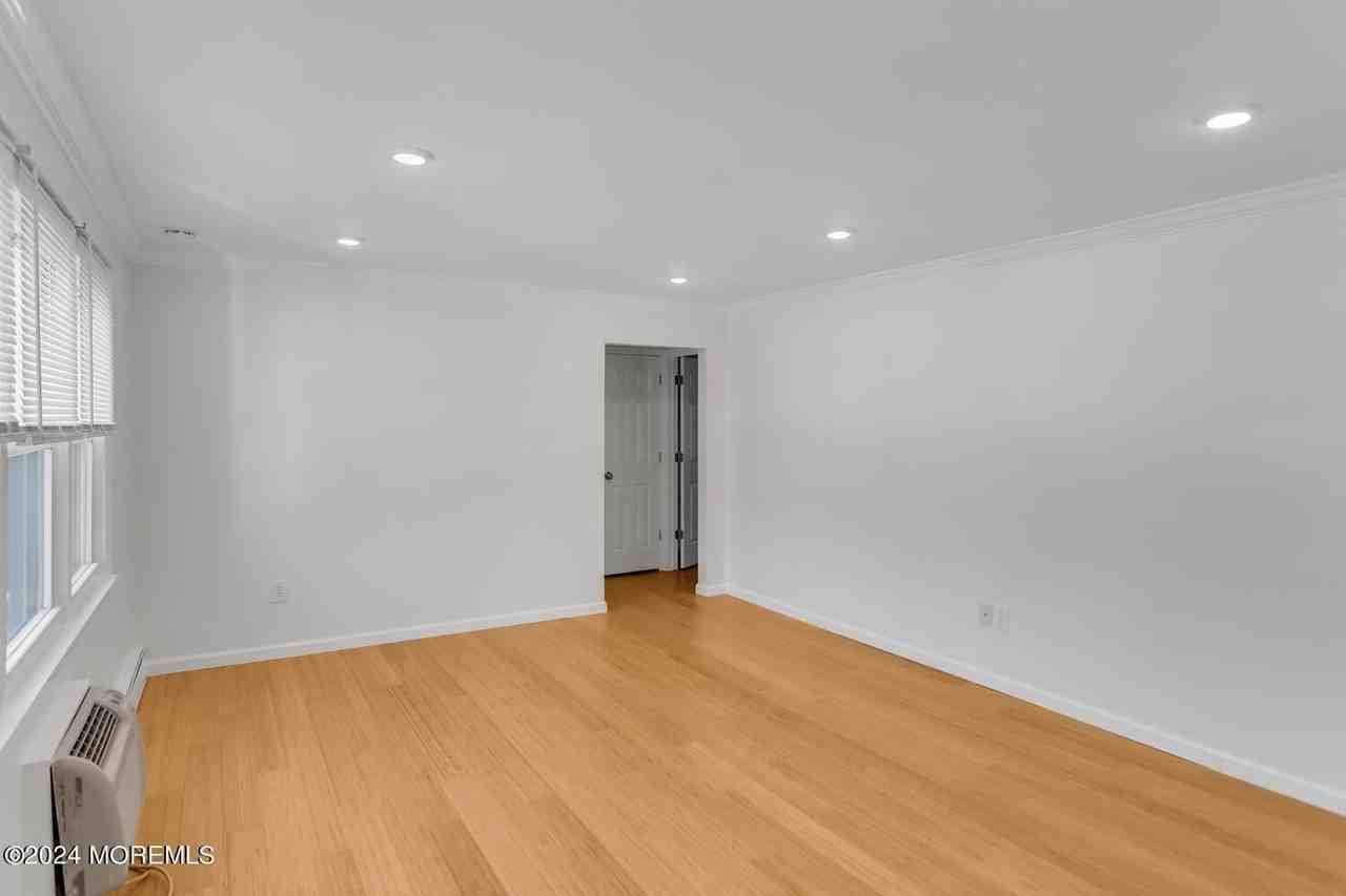 96 East Ave - Photo 7 of 18