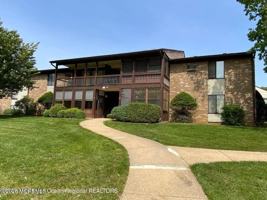 featured image of 118 Amberly Dr Unit D