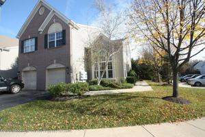 featured image of 86 Banyan Blvd