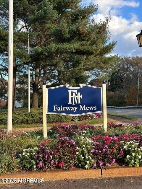 11 Rosewood Dr - Photo 2 of 5