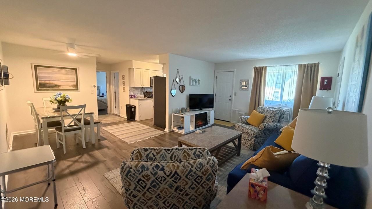 69 Wharfside Dr - Photo 5 of 18