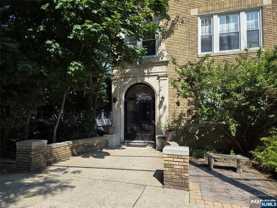 22 Seymour St - Photo 1 of 1