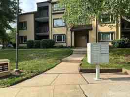 featured image of 1306 Sayre Dr