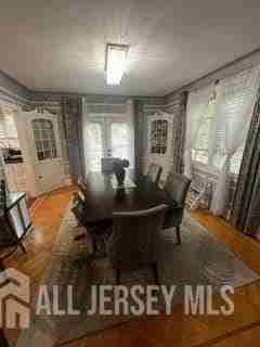 94 Rodney Ave - Photo 4 of 18
