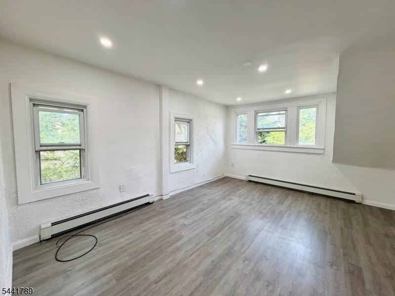 390 390 Apt5 Orange Rd - Photo 6 of 12