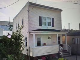 featured image of 426 Tompkins St