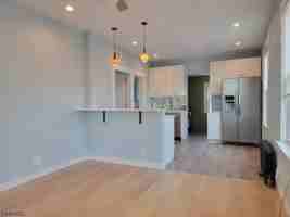 featured image of 712 W Blancke St