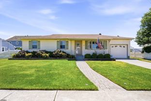 208 20th St S - Photo 1 of 1