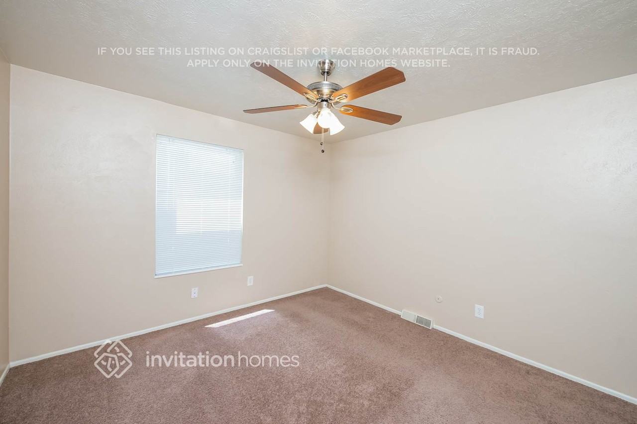 10744 Moore Cir - Photo 6 of 16
