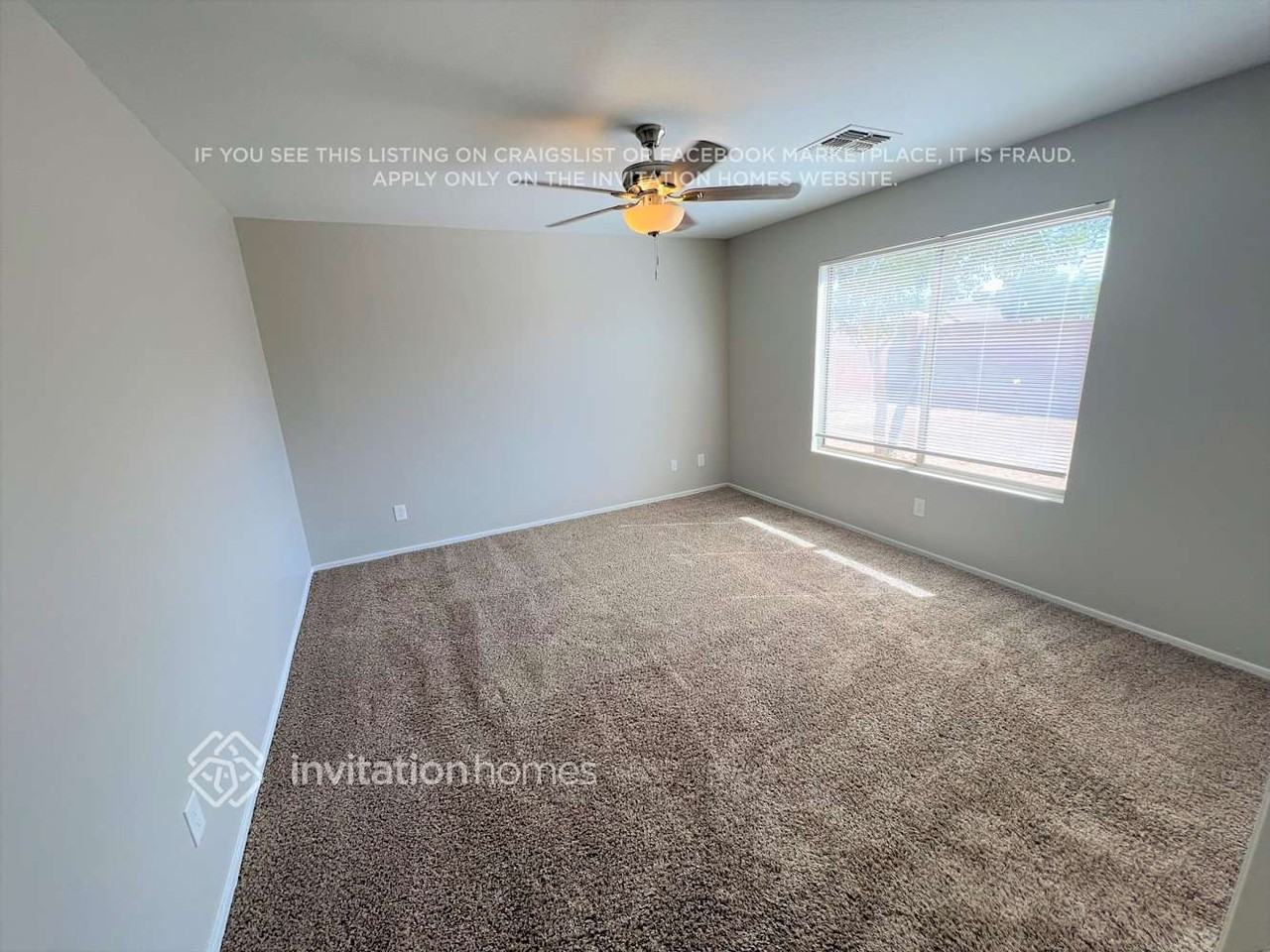14702 N 124th Ln - Photo 5 of 9
