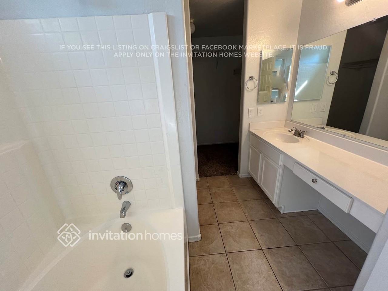 14702 N 124th Ln - Photo 7 of 9