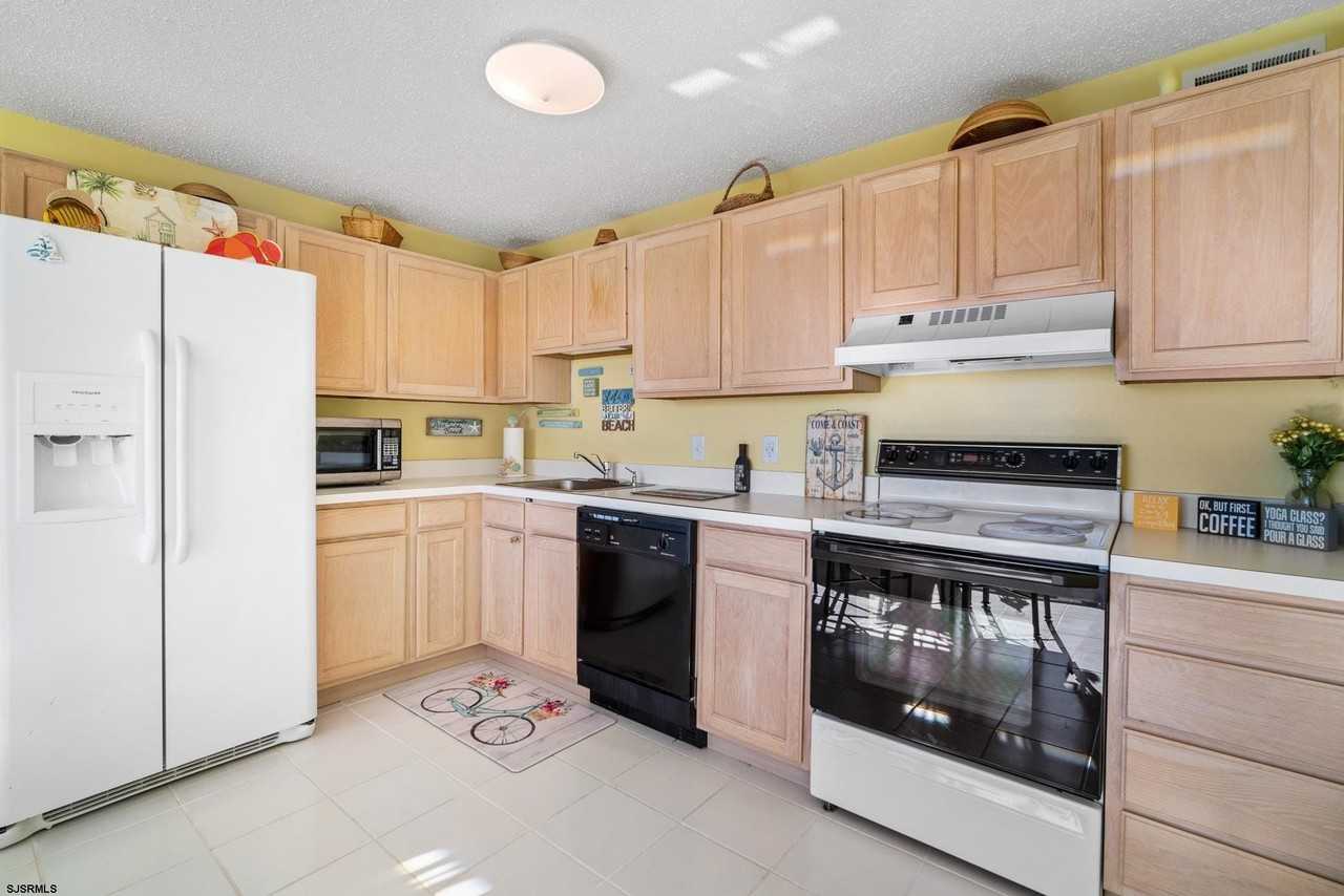 4600 W Brigantine Ave - Photo 5 of 27