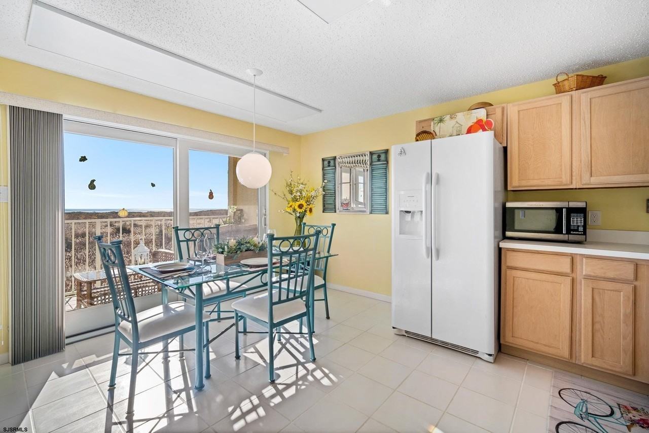 4600 W Brigantine Ave - Photo 7 of 27