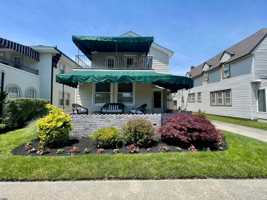 featured image of 7407 Ventnor Ave