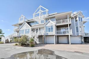 featured image of 2204 East Dr