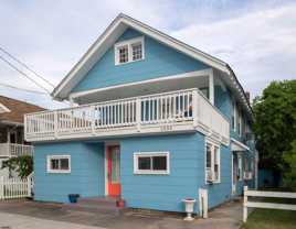 1035 Bay Ave - Photo 1 of 1