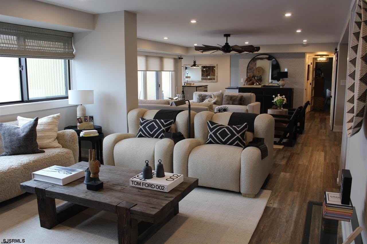 2700 Atlantic Ave - Photo 6 of 31