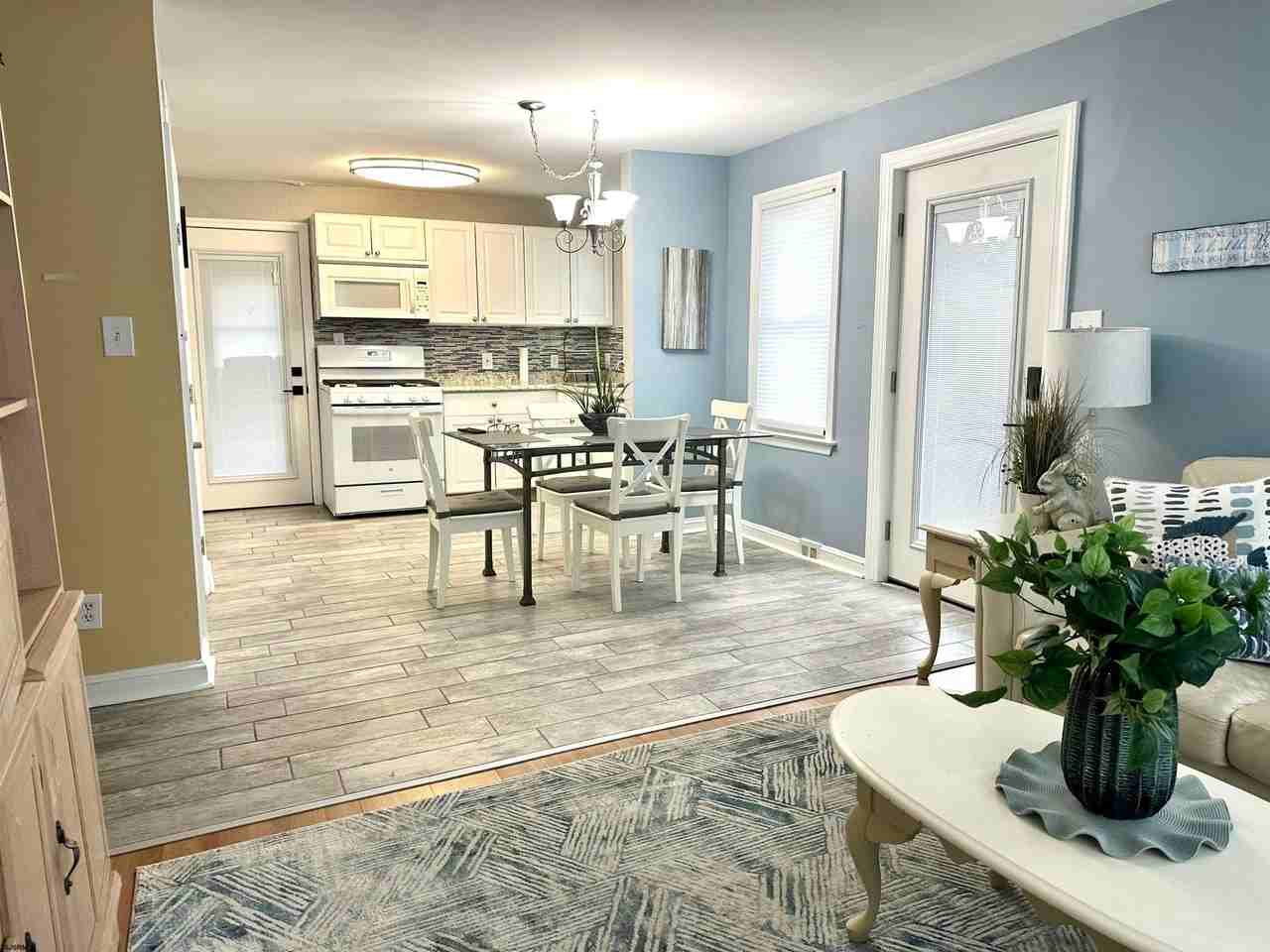 117 N Wilson Ave - Photo 6 of 19