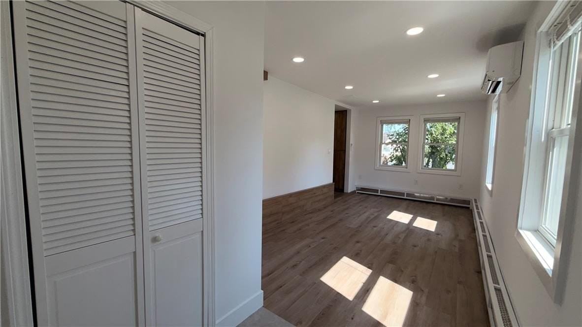 49 Seyfried Ave - Photo 6 of 50