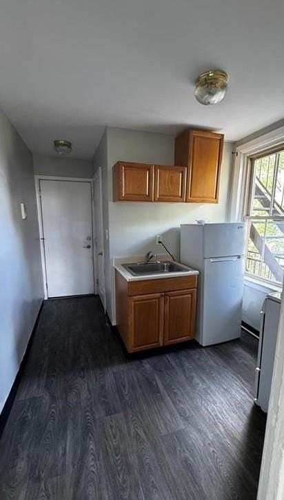 801 Chew St - Photo 7 of 12