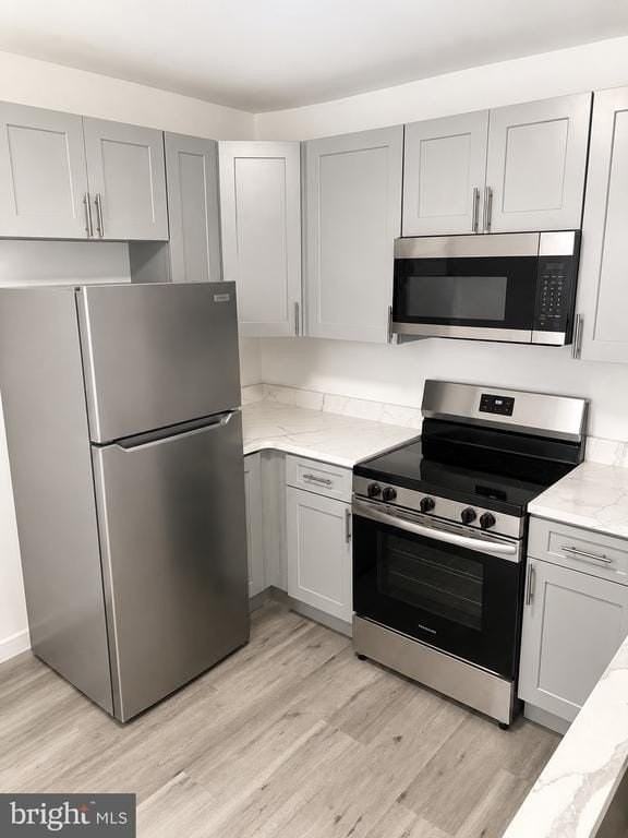 519 S Jackson St - Photo 4 of 14