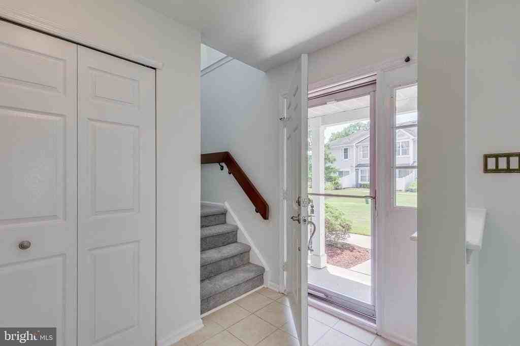 3704 Fenwick Ln - Photo 5 of 29