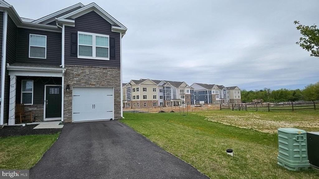50 Peregrine Way - Photo 2 of 26