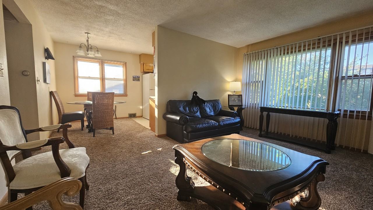 3654 Welu Dr #4 - Photo 2 of 11