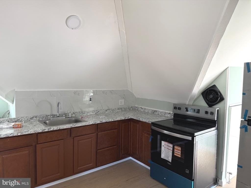 905 Stone Rd #A - Photo 2 of 8