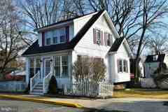 19 Snowden Ave - Photo 1 of 1