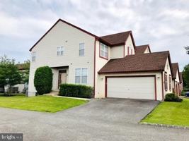 featured image of 1081 Chanticleer