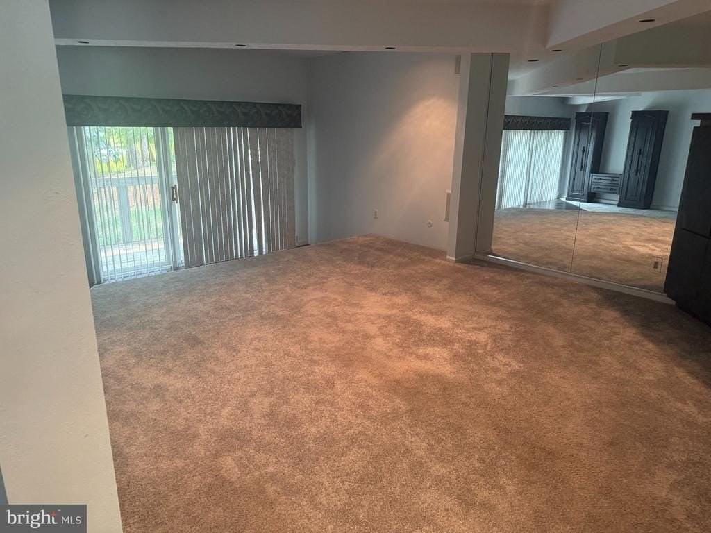 203 Sunshine Lakes Dr - Photo 6 of 17