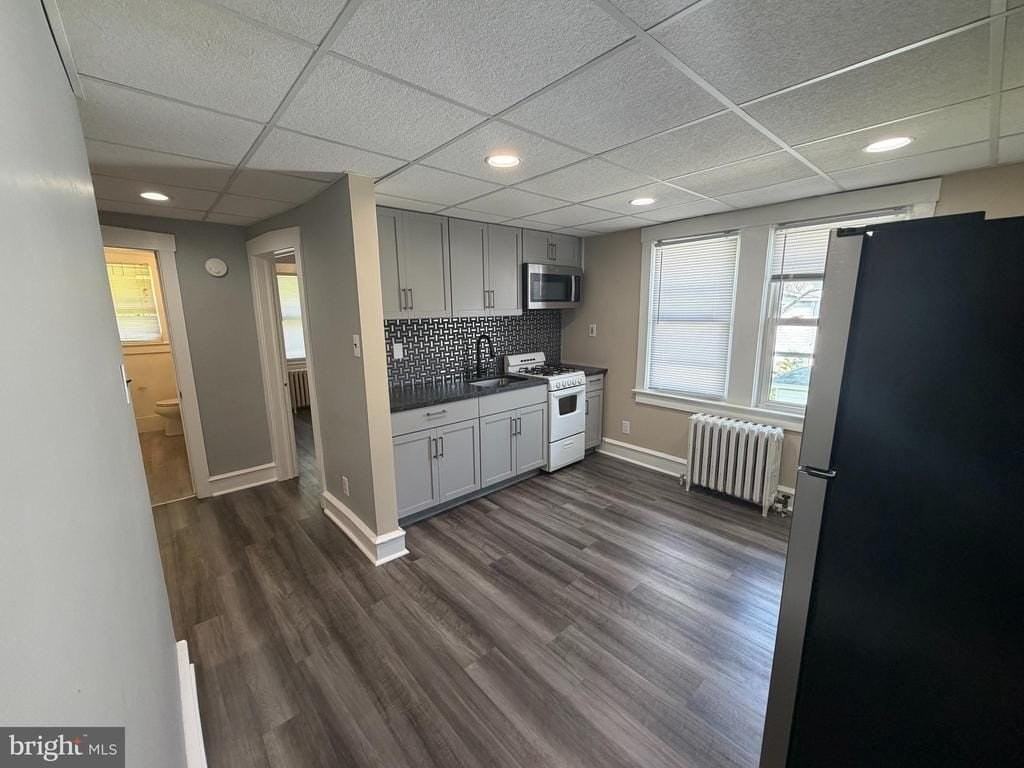 25 College Ave #B - Photo 7 of 16