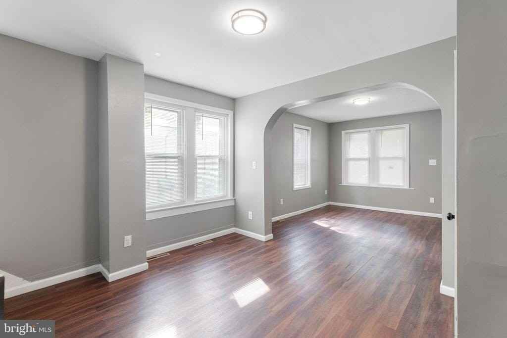 1344 Princeton Ave - Photo 6 of 21
