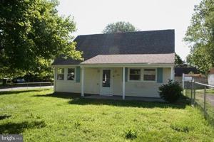 featured image of 124 Stratford Ave