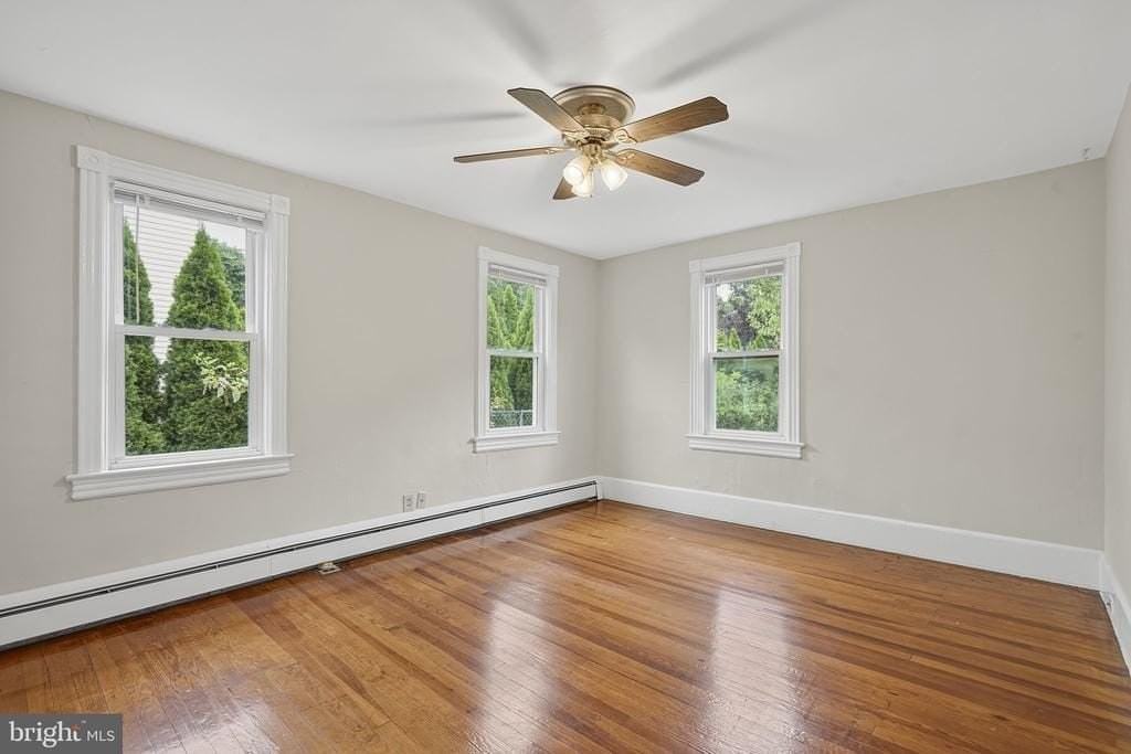 432 Plainsboro Rd - Photo 4 of 18