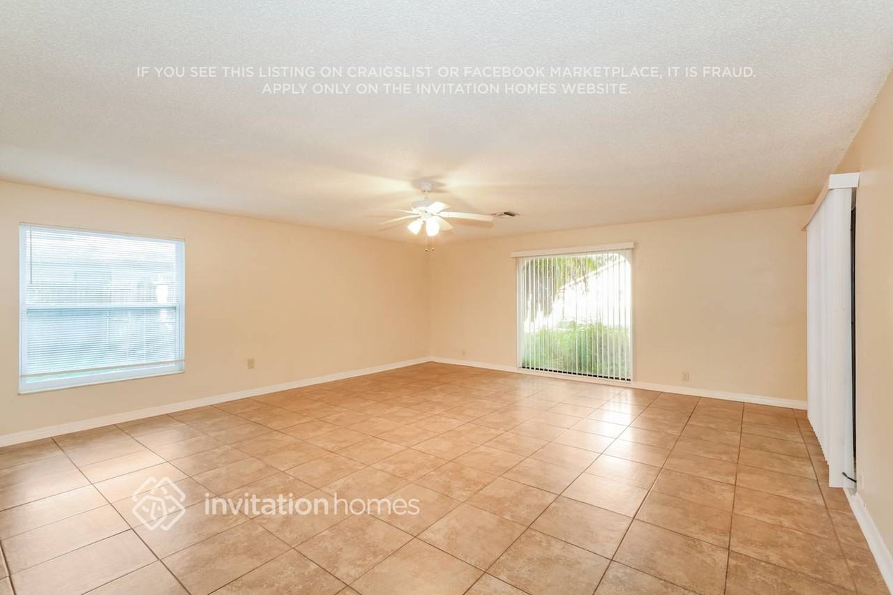 3448 Brian Rd S - Photo 3 of 17