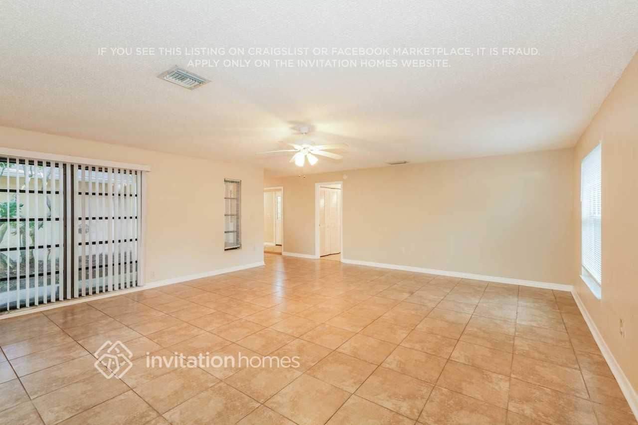 3448 Brian Rd S - Photo 4 of 17