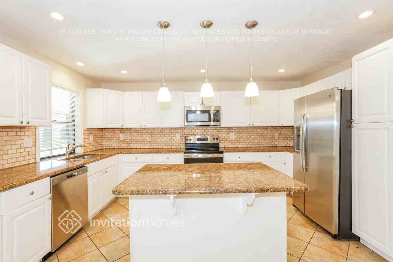 3448 Brian Rd S - Photo 6 of 17