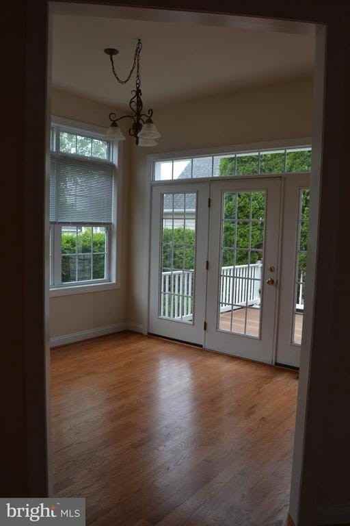 806 Wren Ln - Photo 7 of 33