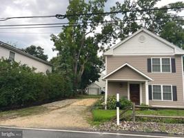 featured image of 39 Van Leer Ave